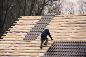 The Ultimate Guide to How Much do Roofing Shingles Weigh - Platez Roofing